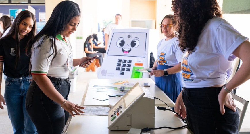 A atividade integrou o projeto Rolê com a Pilili e aconteceu durante a Semana de Agroecologia e ...