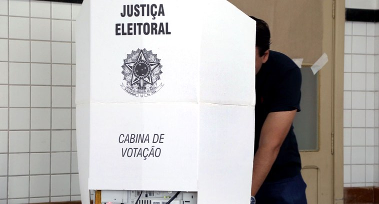 2ª Zona Eleitoral cria 8 novos locais de votação no município de Macapá e no Distrito do Bailiqui Os novos locais de votação foram criados para descongestionar lugares atualmente existentes que ...