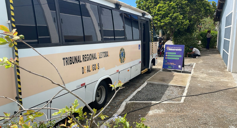 Ação itinerante do TRE-AL realiza cerca de 250 atendimentos em Coqueiro Seco