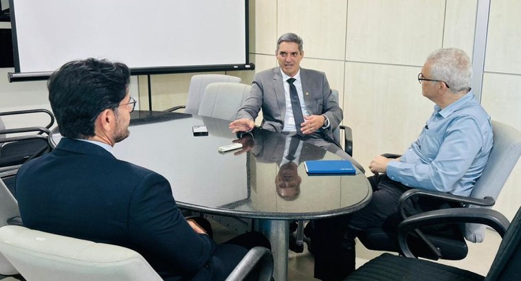 Diretor-geral do TRT-19 realiza visita de cortesia ao TRE de Alagoas Diretor-geral do TRT-19 realiza visita de cortesia ao TRE de Alagoas