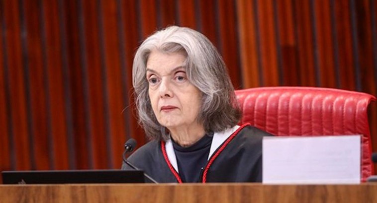 TRE-AL: CAMEN LUCIA Ministra Cármen Lúcia destaca a importância da participação do eleitorado nas Eleições 2026