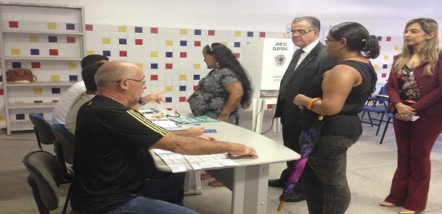 Dia da Eleição 01