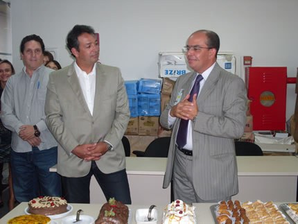 TRE-AL Diretor geral Marcondes Grace em comemoração Diretor geral Marcondes Grace do TRE-AL em comemoração de seu aniversário