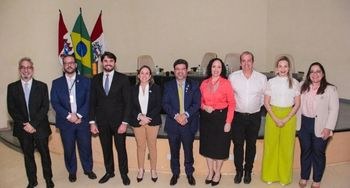 EJE e Ouvidoria dialogam com alunos da UFAL sobre atuação dos mesários