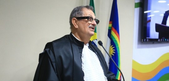 Presidente e corregedor do TRE-AL prestigiam cerimônia de posse do novo presidente do TRE-PE