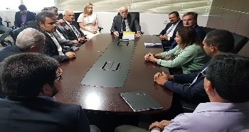 Reunião Advogado Facebook