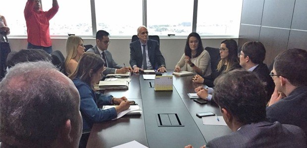 TRE-AL - Reunião Zap Reunião Whatsapp