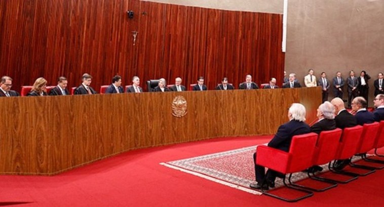 TRE-AL: SESSÃO “A Justiça Eleitoral continuará comprometida com a democracia”, afirma presidente do TSE