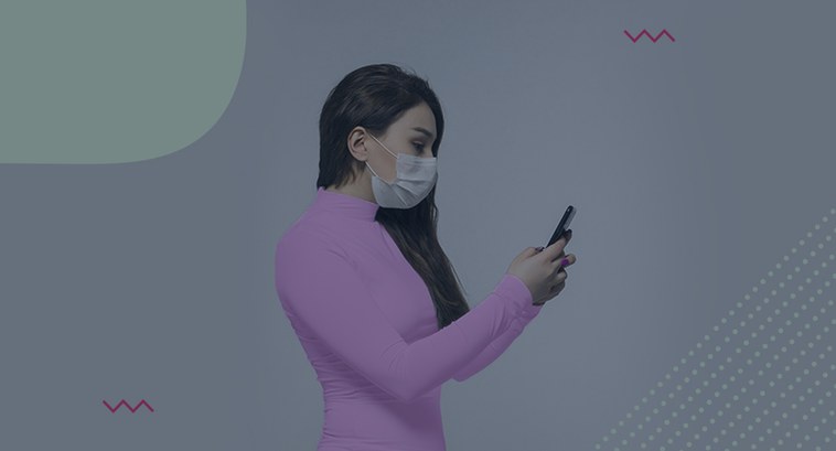 TRE-SC Imprensa Confira atendimento Mulher utilizando celular