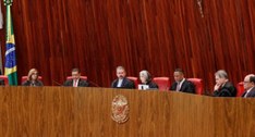 Presidente do TSE destaca os 40 anos de redemocratização do Brasil