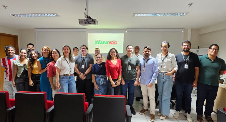 Servidora do TRE/AL orienta gestores de conteúdo do IFAL sobre propaganda institucional em ano e...