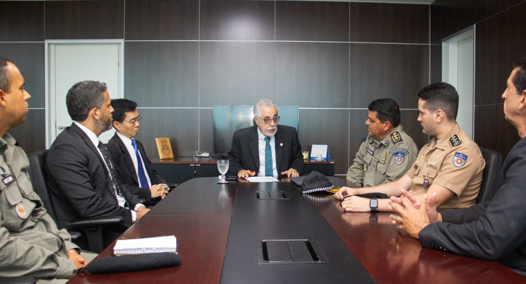 TRE-AL discute segurança para as Eleições com polícias militar e civil